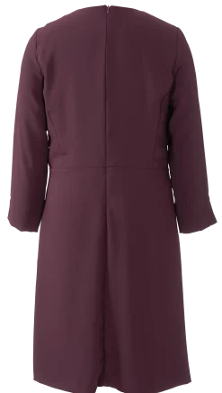 ABITO CON GONNA SVASATA - SCOLLATO