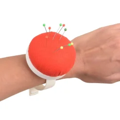 Bracciale puntaspilli