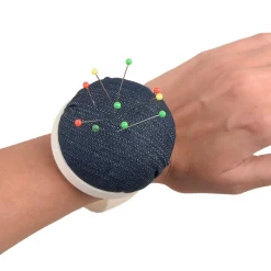 Bracciale puntaspilli