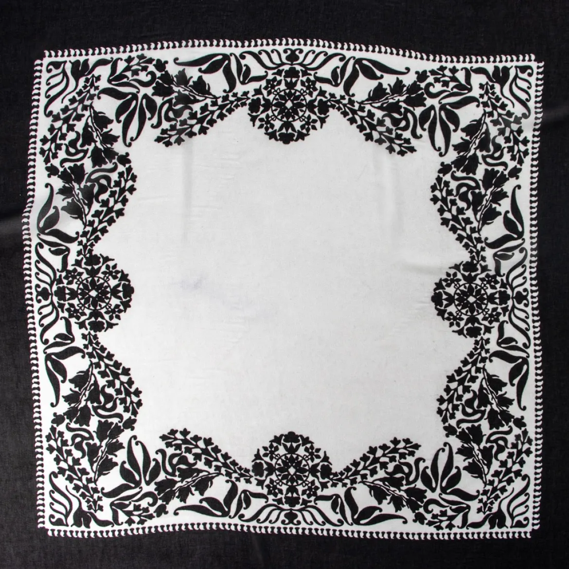 CREPE NICOLETTA GEOMETRIE