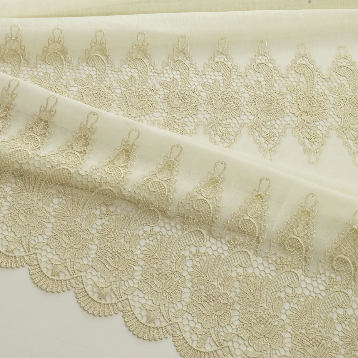MACRAMÈ BARBA TENDA DOPPIA BALZA MACRAME'
