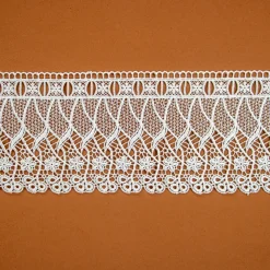 PIZZO MACRAME CON PASSANASTRO