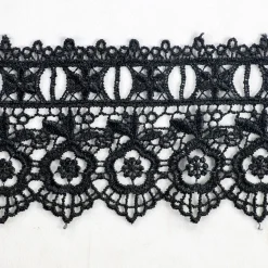 PIZZO MACRAME CON PASSANASTRO