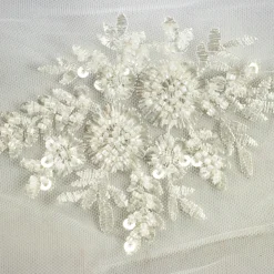 TULLE RICAMATO PERLINE E PAILLETTES