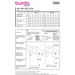 Vestito con scollo quadrato