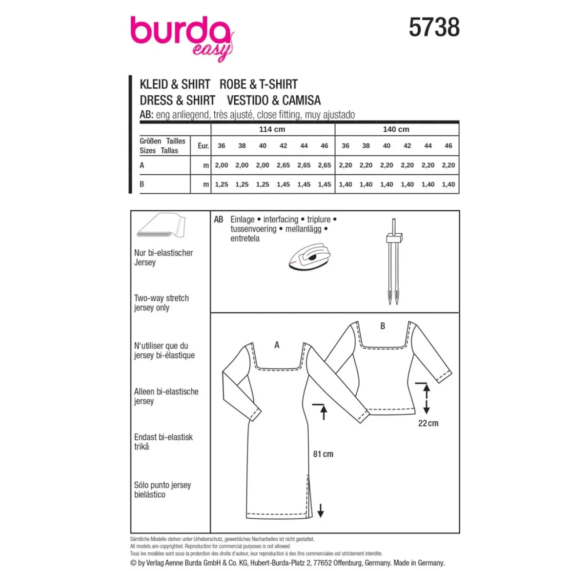 Vestito e T-Shirt